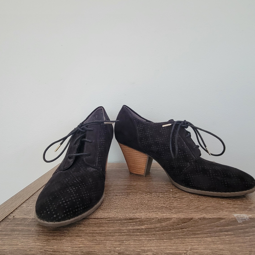 Dr. Scholl's Black Lace-Up Heels